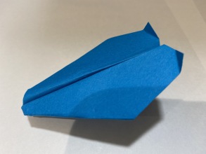 よく飛ぶ紙飛行機を作ろう スタッフブログ 岡山ガスショールーム アスパラガス